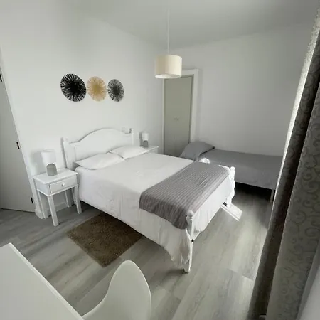 Πανσιόν Casa De D. Maria Parreirinha 3*